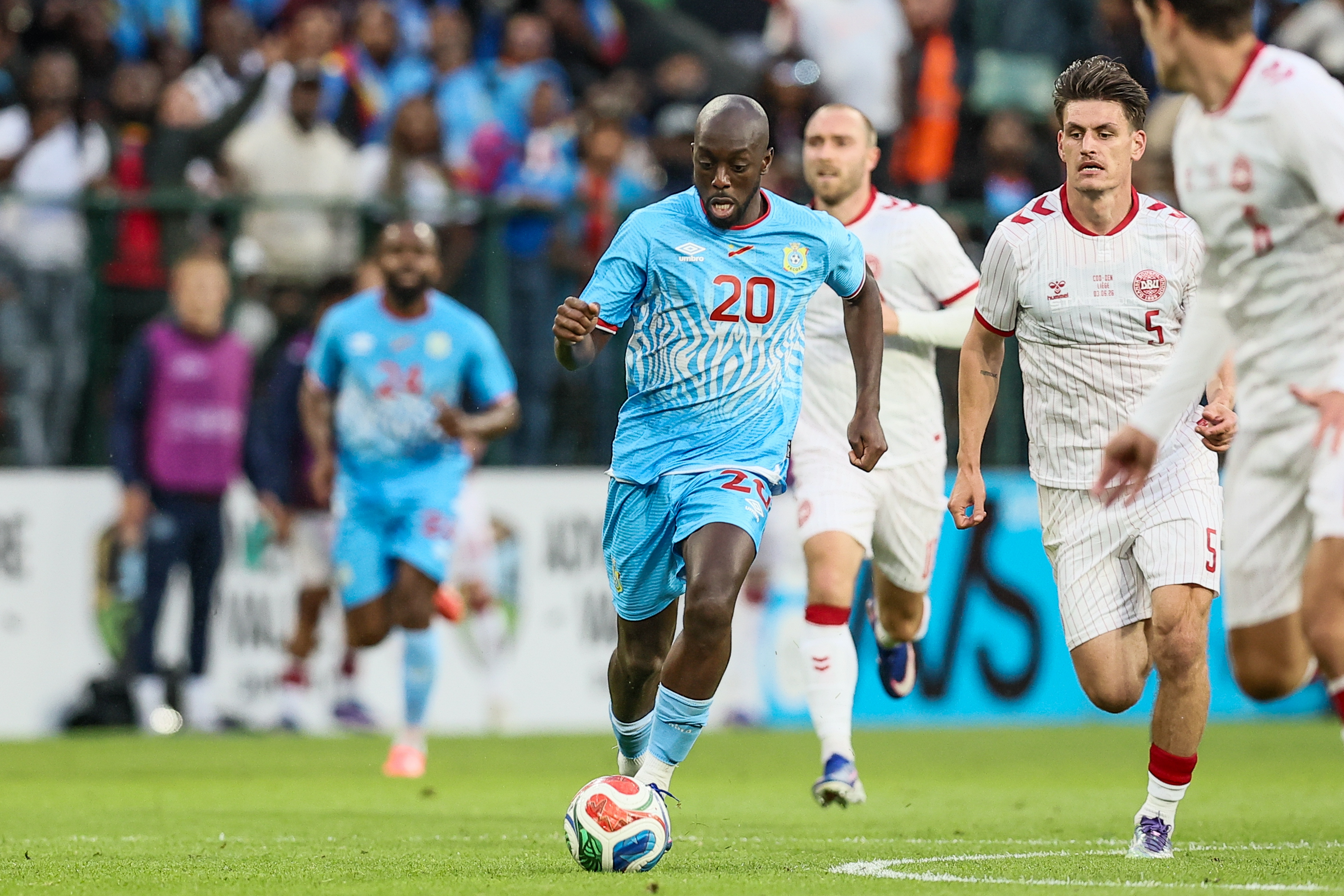 SPORT : RDC-Danemark (0-0) : Des points pris, mais des certitudes en moins pour Desabre avant le Portugal.