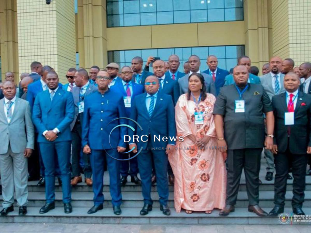 RDC : Jacquemin Shabani interdit aux gouverneurs de quitter leurs&nbsp;provinces