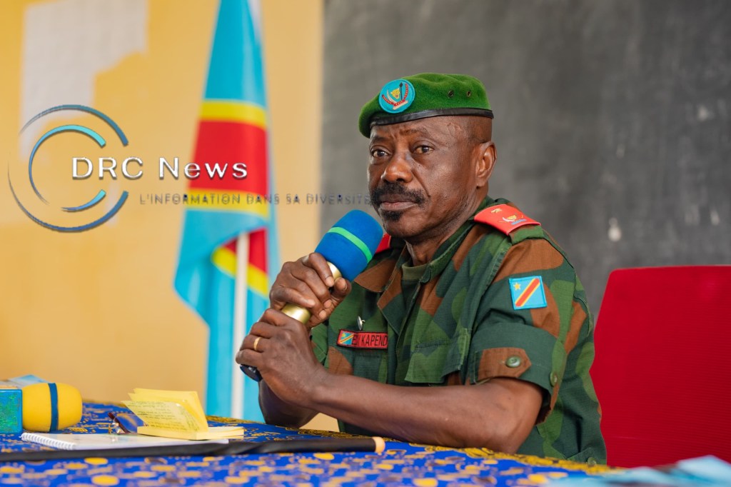 Lubumbashi : Le Général Eddy Kapend sensibilise la Jeunesse Universitaire au civisme et au&nbsp;patriotisme