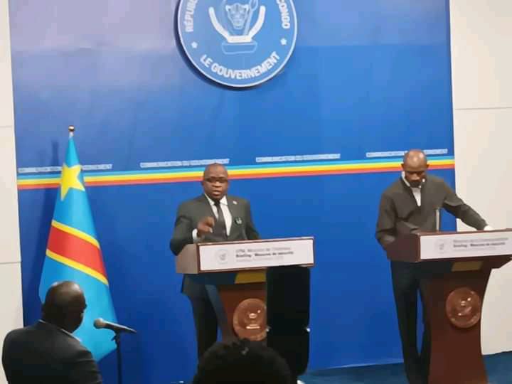 Massacre à Goma : “Plus de 2 000 corps à enterrer”, déclare Patrick Muyaya