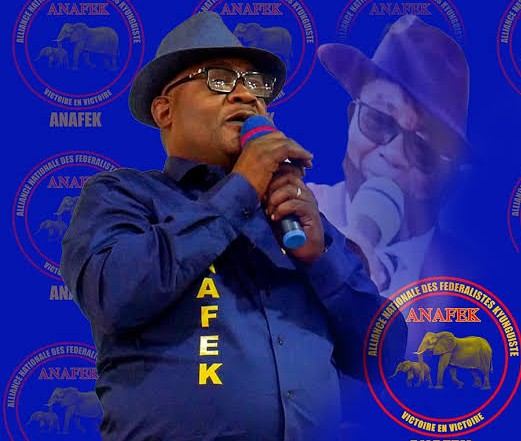 Lubumbashi : Lolo Kyungu Kibwe intronise Martin Kazembe « gouverneur préféré des Haut-Katangais » et tourne le dos à Jacques&nbsp;Kyabula