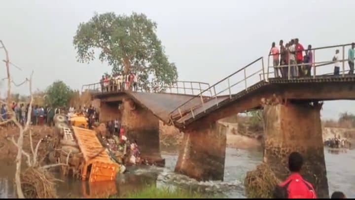 Tanganyika – Infrastructures : Le pont Lwizi bientôt reconstruit, selon le DG de l’Office des&nbsp;Routes